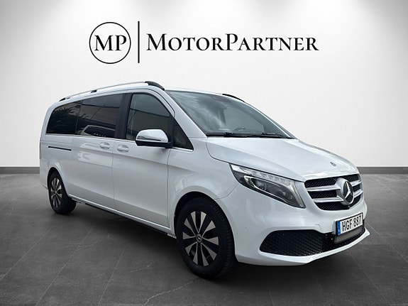 Mercedes-Benz V300
