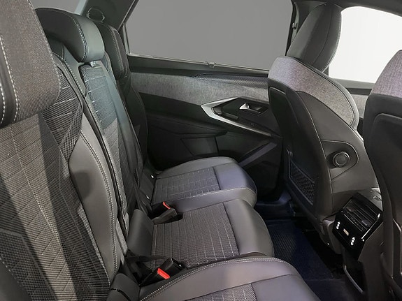 Peugeot 5008 8 of 10