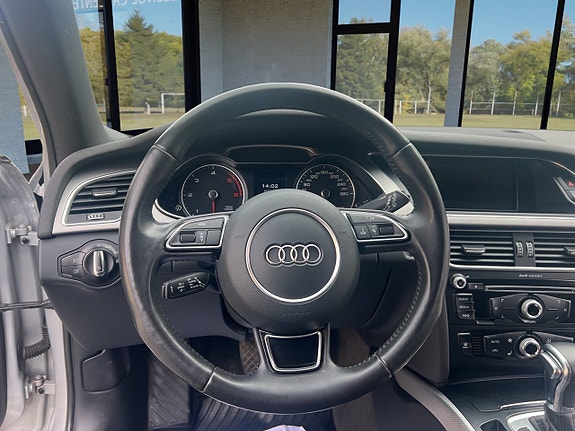Audi A4 10 of 20