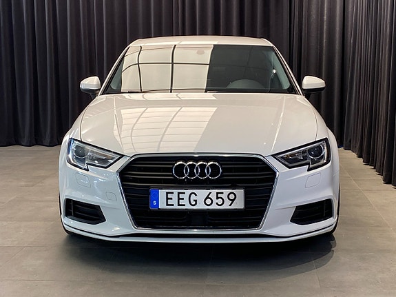 Audi A3 4 of 30