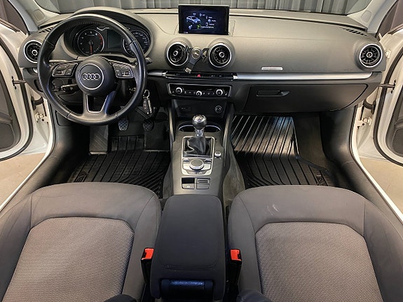 Audi A3 6 of 30