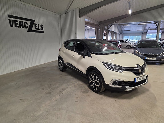 Renault Captur 2 of 10