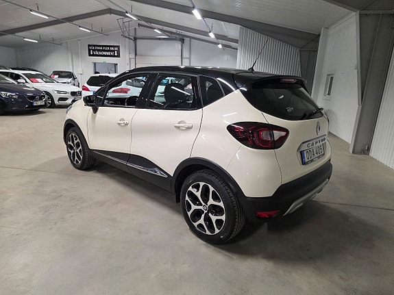 Renault Captur 5 of 10