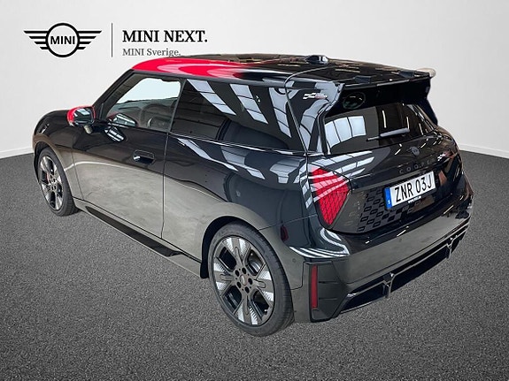 MINI John Cooper Works 4 of 15