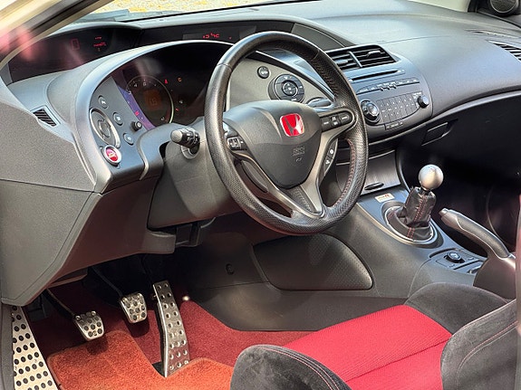 Honda Civic 16 of 22