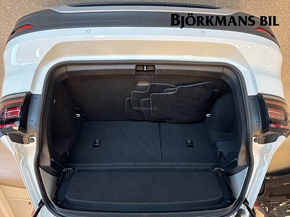 Volkswagen T-Cross 14 of 18