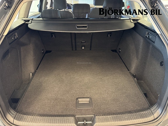 Volkswagen Golf I 14 of 16