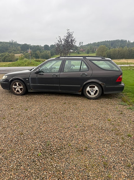 Saab 9-5 2 of 6