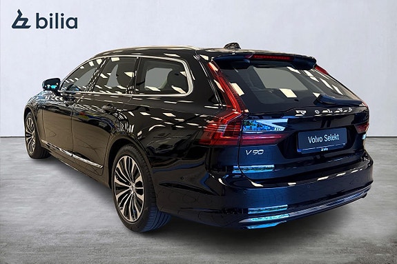 Volvo V90 2 of 21