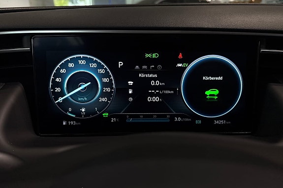 Hyundai Tucson 16 of 21