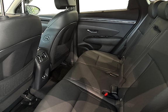 Hyundai Tucson 13 of 21