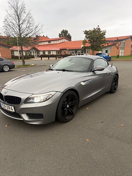 BMW Z4 7 of 9