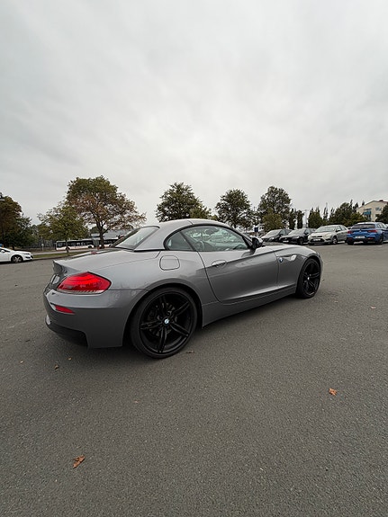 BMW Z4 6 of 9