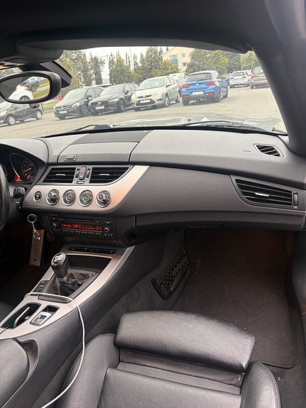 BMW Z4 9 of 9