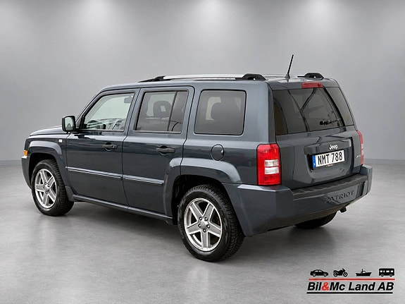 Jeep Patriot 3 of 19
