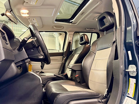 Jeep Patriot 13 of 19