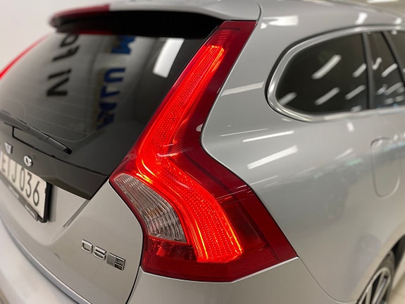 Volvo V60 7 of 23