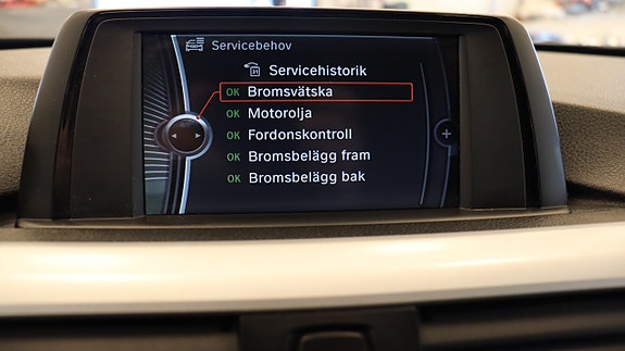 BMW 320d 17 of 18