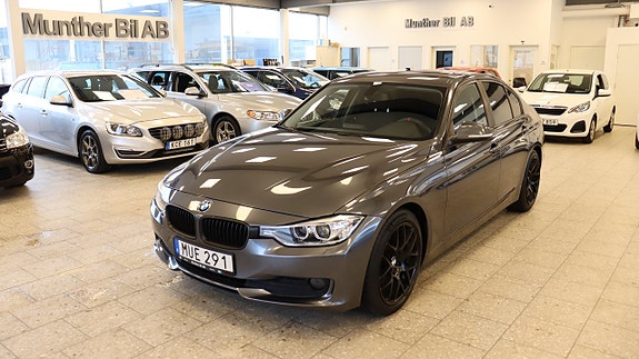 BMW 320d 2 of 18