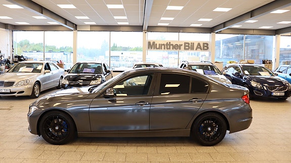 BMW 320d 3 of 18