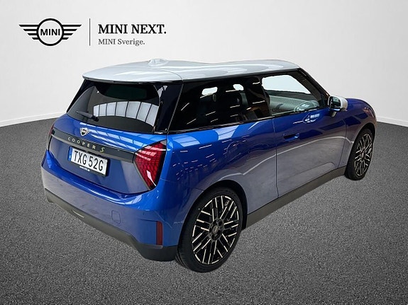 MINI Cooper SE 5 of 15