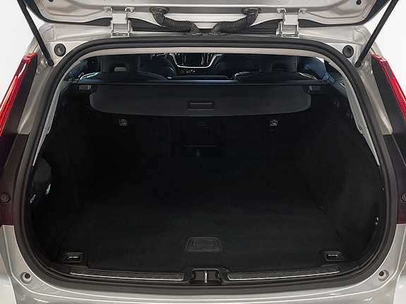 Volvo V60 10 of 13