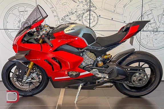 Ducati Panigale V4 R *Akrapovi + kolfiberkåpor + mer!* 11 of 12