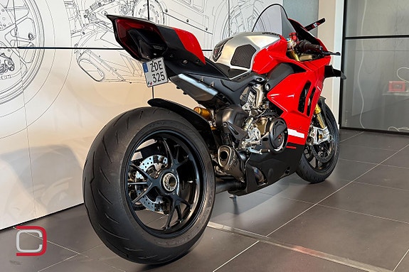 Ducati Panigale V4 R *Akrapovi + kolfiberkåpor + mer!* 8 of 12