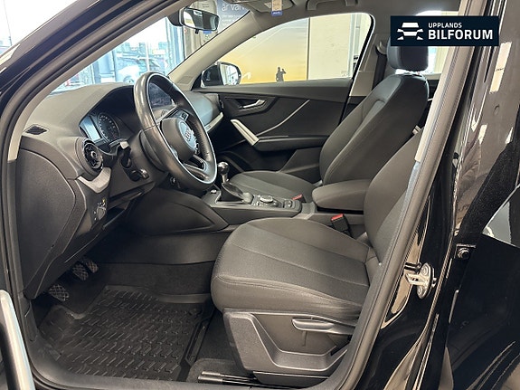 Audi Q2 8 of 13