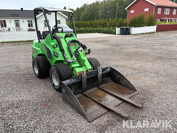 Redskapsbärare Avant M528 3 of 6