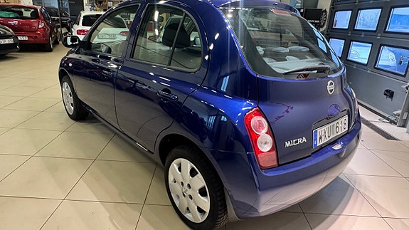 Nissan Micra 9 of 16
