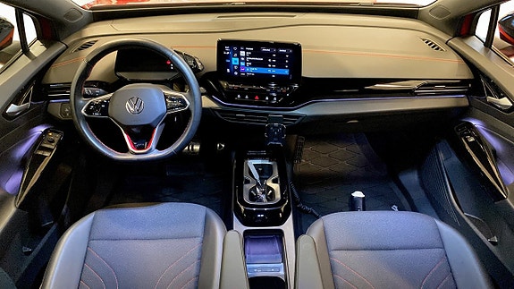 Volkswagen ID.4 GTX 10 of 16