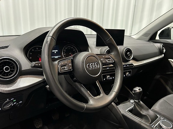 Audi Q2 9 of 13