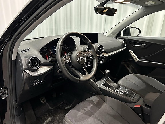 Audi Q2 8 of 13