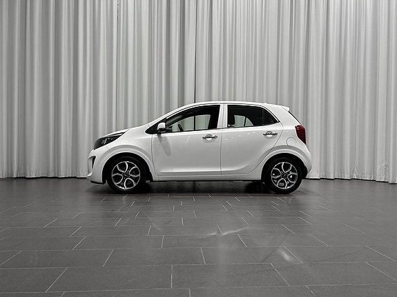 Kia Picanto 2 of 13