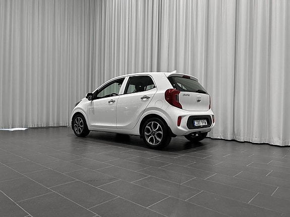 Kia Picanto 3 of 13