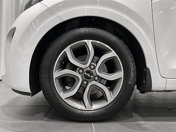 Kia Picanto 5 of 13