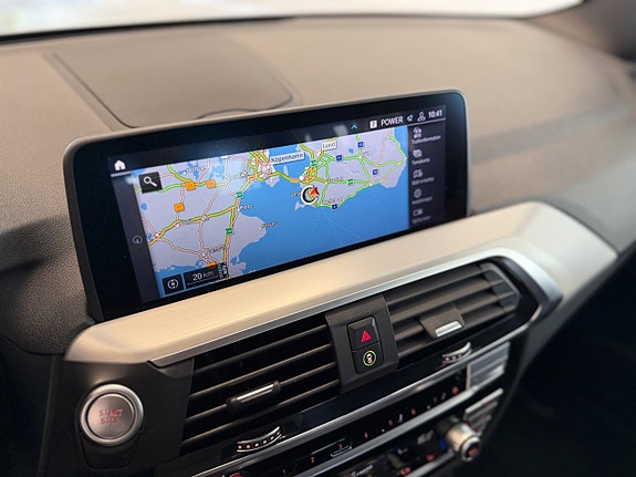 BMW X3 13 of 18