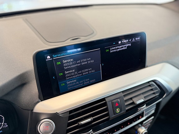BMW X3 14 of 18