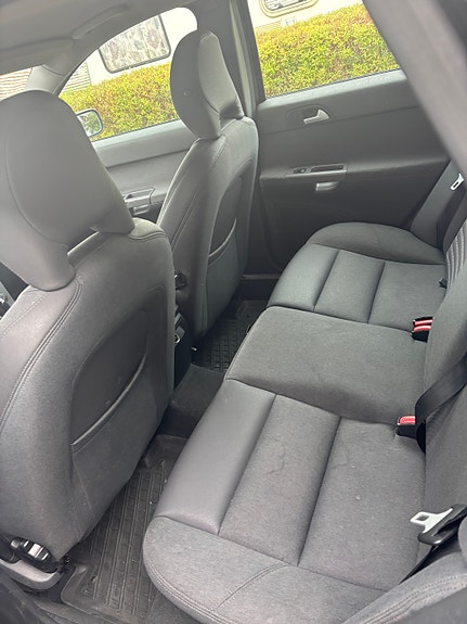 Volvo V50 9 of 10
