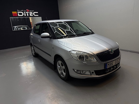 Skoda Fabia 2 of 10