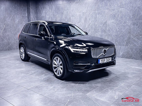 Volvo XC90 9 of 30