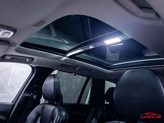 Volvo XC90 22 of 30