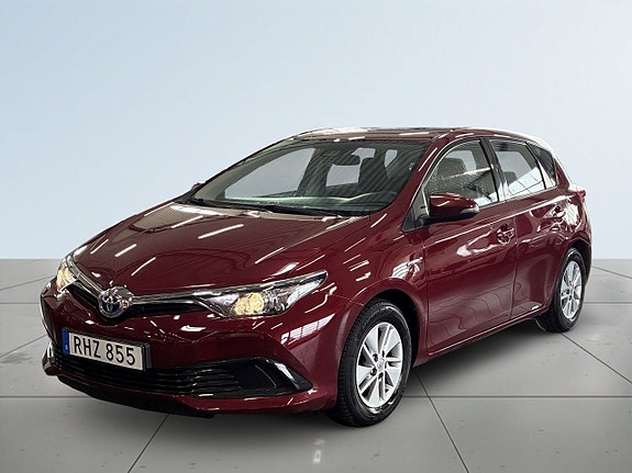 Toyota Auris 16 of 19