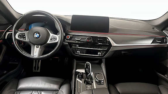 BMW 540i 4 of 13