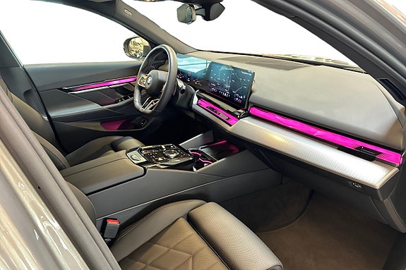 BMW 530e 6 of 19