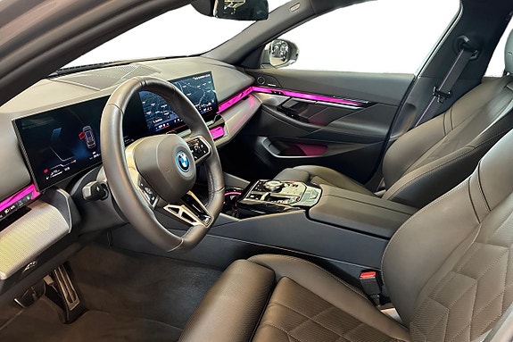 BMW 530e 12 of 19