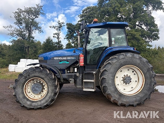 Traktor New Holland 8970 4WD 2 of 6