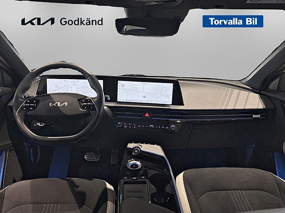 Kia EV6 7 of 14