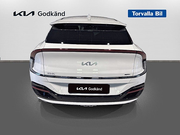 Kia EV6 6 of 14